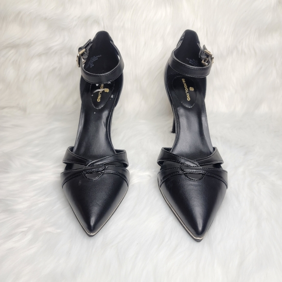 Bandolino black pointed toe heels low heel ankle strap. - Picture 2 of 10
